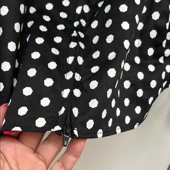Torrid Black and White Polka Dot Halter Top, size 2 - Picture 8 of 8
